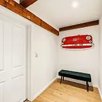 Apartment Boxenstopp In